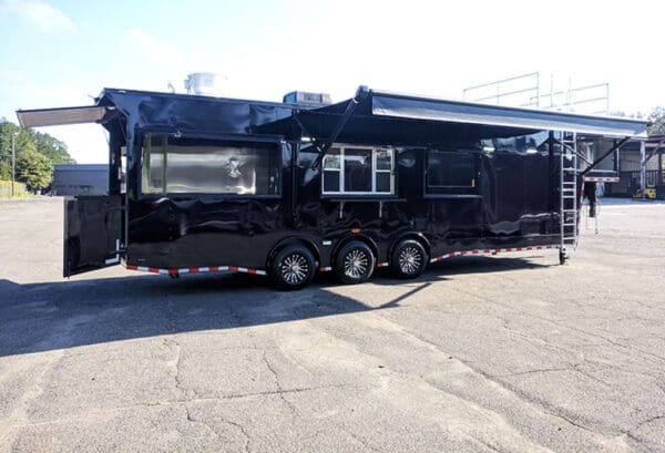 2024 Southern Dimensions 36'- Fully Loaded With Smoker Gooseneck-ELEC OLE Hickory Pit (SDG-601) - Image 2